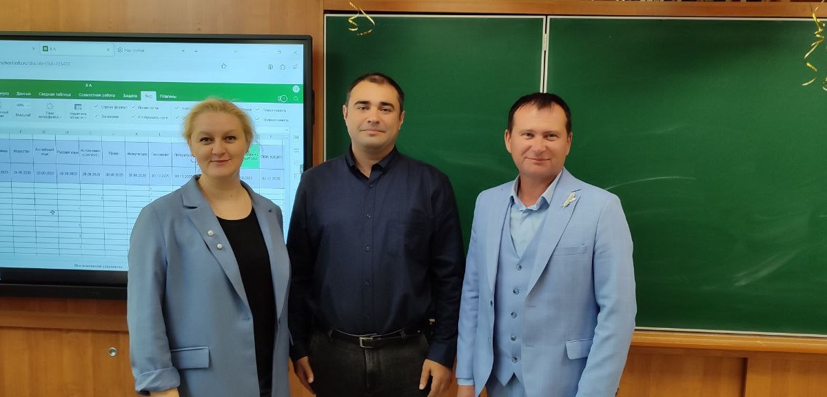 Стартовал профориентационный тур СПбПУ Петра Великого. Стартовал профориентационный тур СПбПУ Петра Великого.